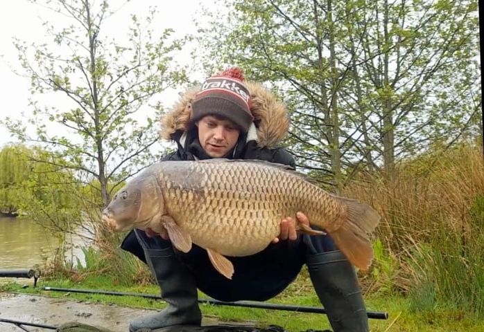 Jon Paul with a carp caught at Alderwood Fishery